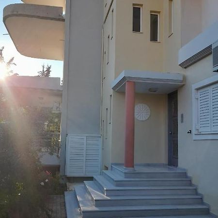 Akrata Rose Garden Apartments I Paralia Akratas Exteriör bild